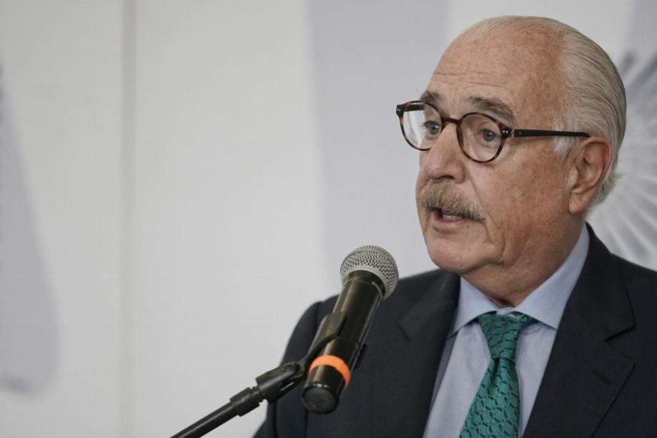 L'ancien président Pastrana a affirmé que trois entités de l'État colombien avaient été piratées