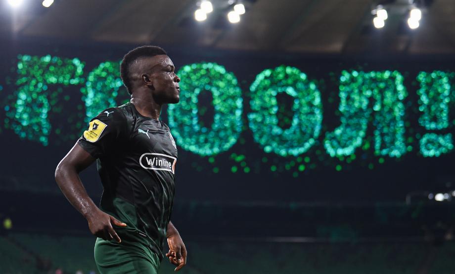 Un club de football russe a suspendu le contrat d'un joueur colombien en raison d'un conflit en Ukraine