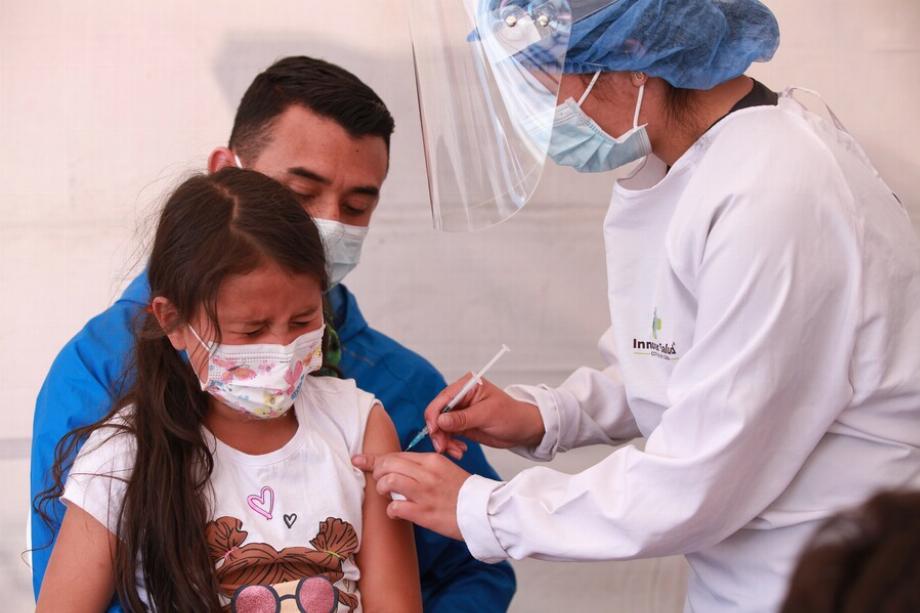 Seuls 28% des enfants âgés de trois à cinq ans ont le calendrier complet des vaccins contre le covid-19