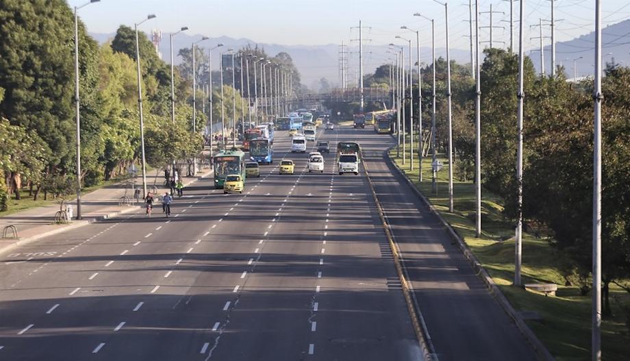 Les parents et les directeurs d'écoles du nord de Bogotá ont rejeté les nouvelles mesures de mobilité du bureau du maire