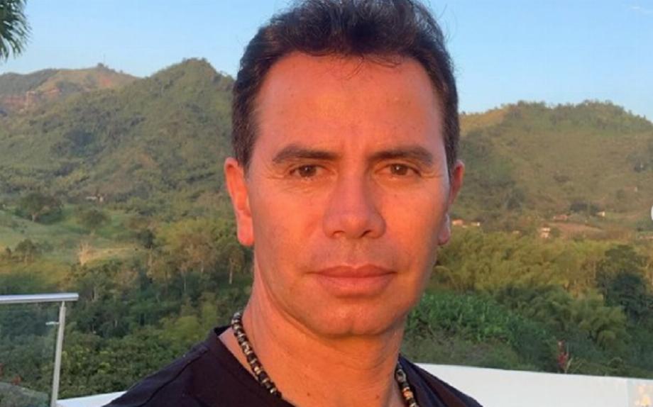 "Ce monde est un mouchoir", l'incroyable histoire de Jhonny Rivera avec deux membres d'une même famille : l'un l'a écrasé et l'autre l'a volé