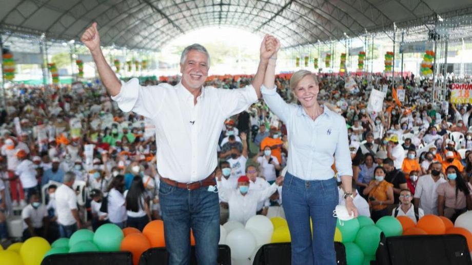 Peñalosa a annoncé que Dilian Francisca Toro serait sa formule de vice-président