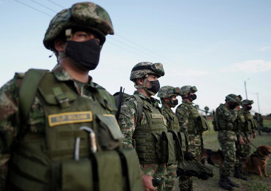 50 ex-militaires colombiens envisagent de s'enrôler pour affronter la Russie et défendre l'Ukraine