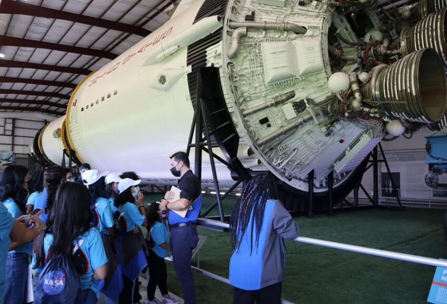 Ils annoncent un nouvel appel aux filles colombiennes pour se rendre à la NASA: apprenez comment postuler