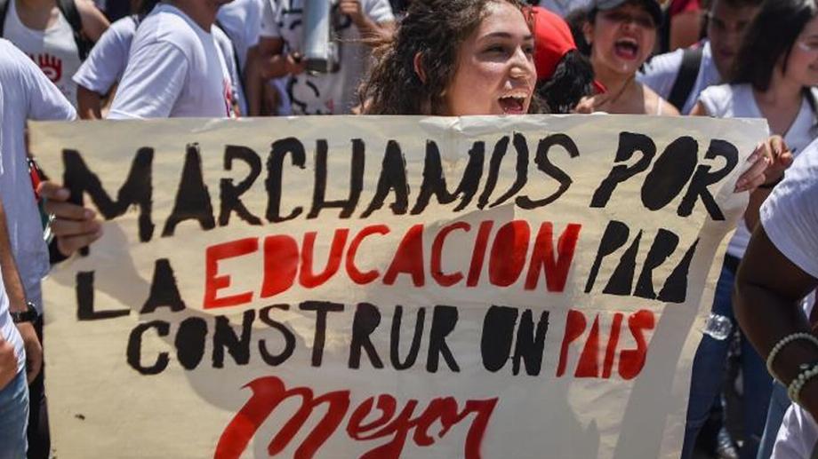 La Commission Vérité a révélé qu'en Colombie, il y a déjà plus de 600 étudiants universitaires qui ont été assassinés. Photo : AFP