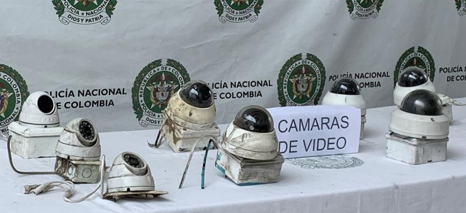 Ils saisissent 13 caméras de sécurité installées par des groupes illégaux à Bello, Antioquia